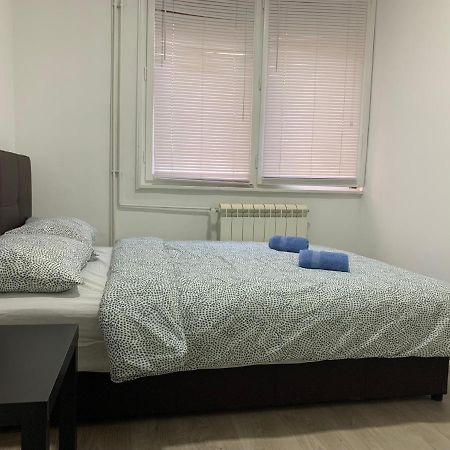 Private Rooms Belgrade Hostel ภายนอก รูปภาพ