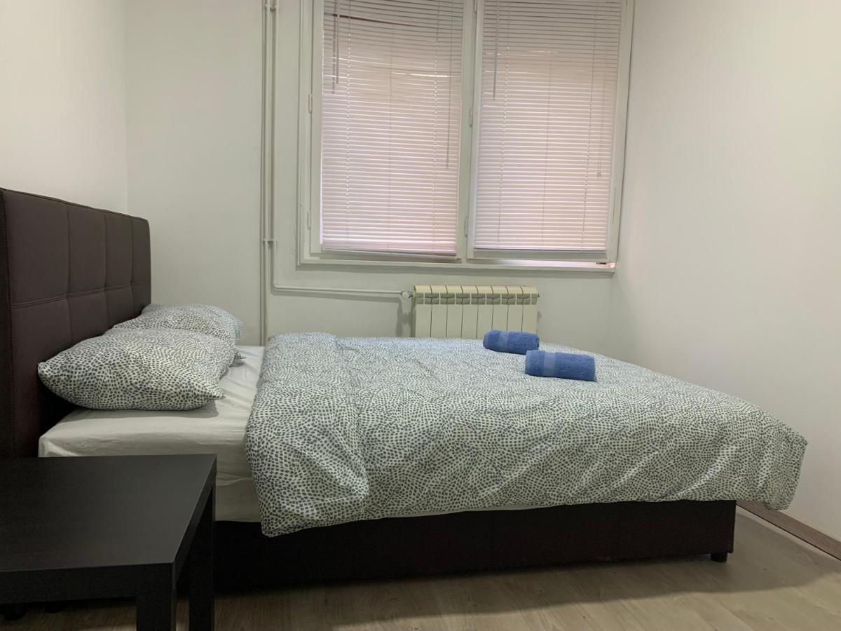 Private Rooms Belgrade Hostel ภายนอก รูปภาพ