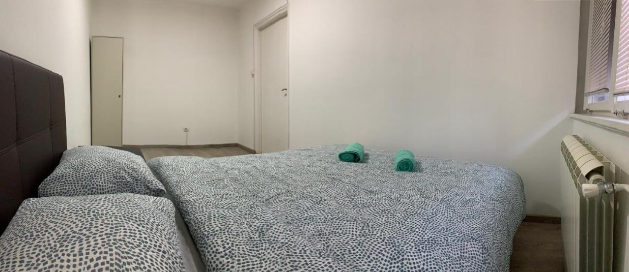 Private Rooms Belgrade Hostel ภายนอก รูปภาพ
